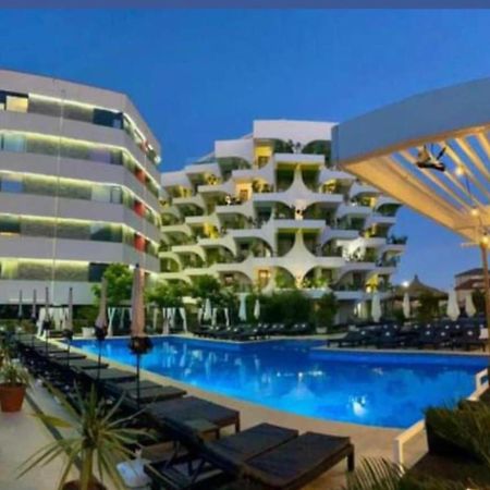 Donny Luxury Apartment Navodari Luaran gambar